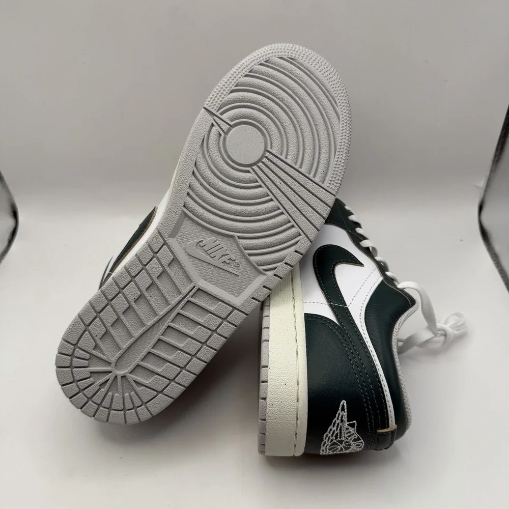 **NEW Nike Air Jordan 1 LOW SE Oxidized Green White FQ7687 300 Men's Sz 8 Shoes - Picture 6 of 10